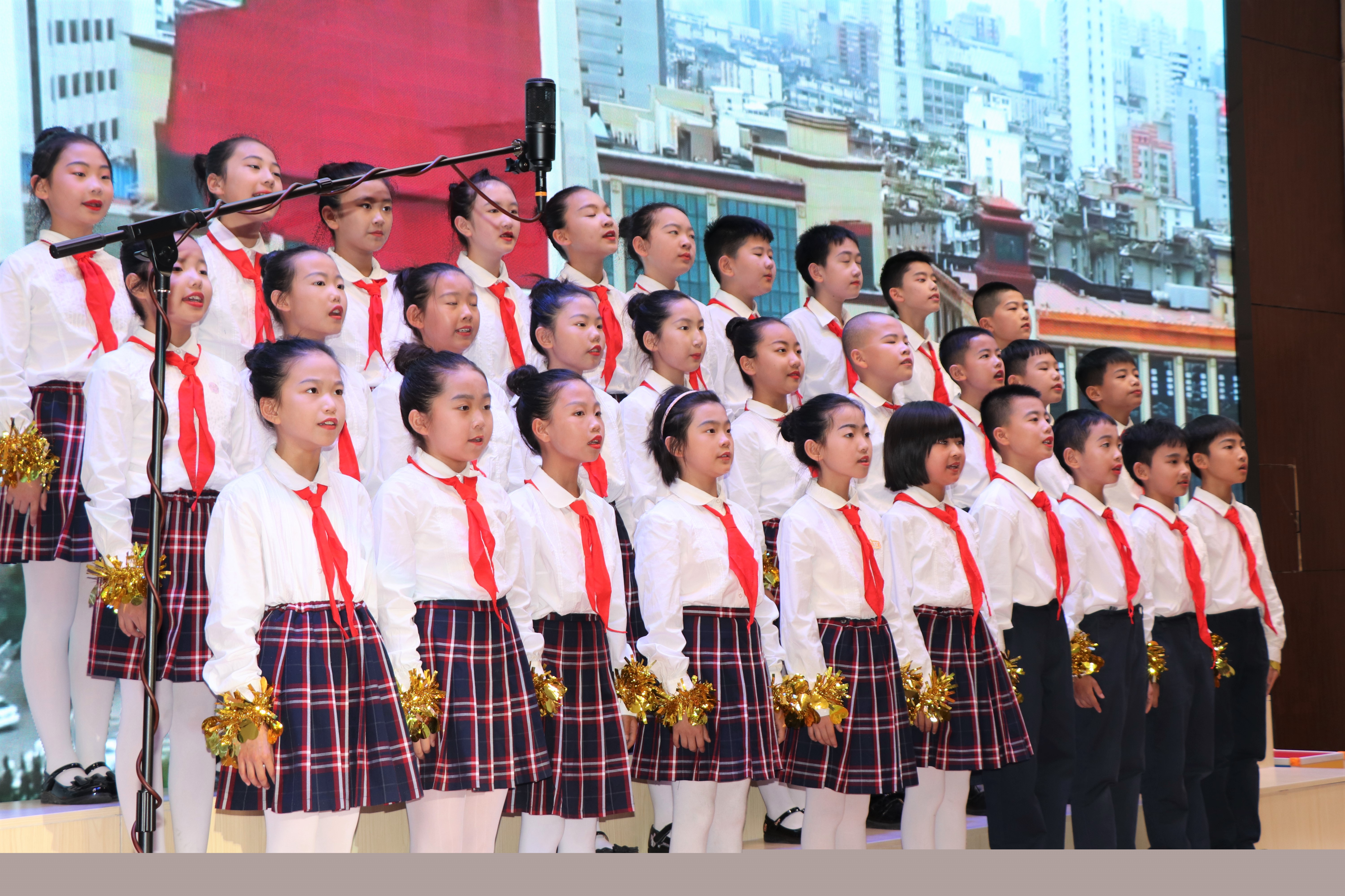 傳承紅色經(jīng)典，唱響建黨百年！